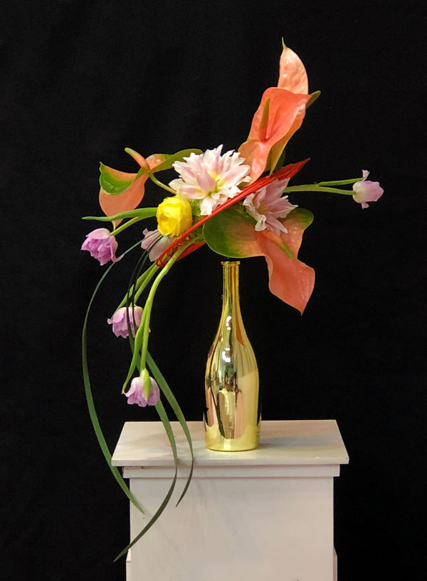 Intermediate floristry course, cascading bouquet with anthuriums, lilies, tulips and viburnum