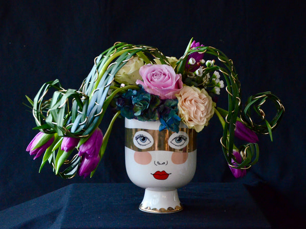 Intermediate floristry course, flower arrangement with hydrangeas, roses and tulips, featuring leaf manipulation technique