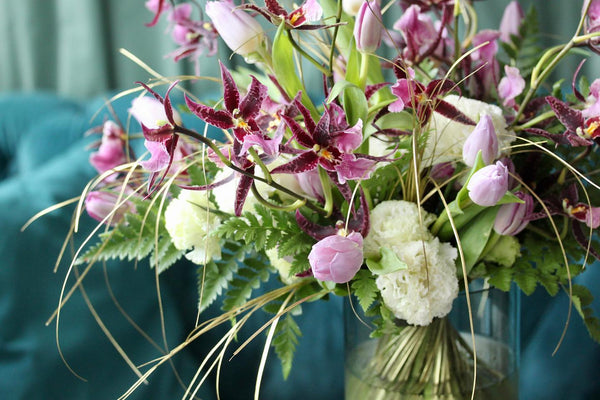 Hand-tied Bouquet Workshop, hand tied bouquet with lisianthus, tulips, brassia orchids and golden bear grass