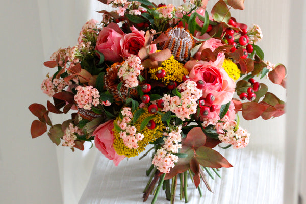 Hand-tied Bouquet Workshop, seasonal hand tied bouquet in autumnal colours