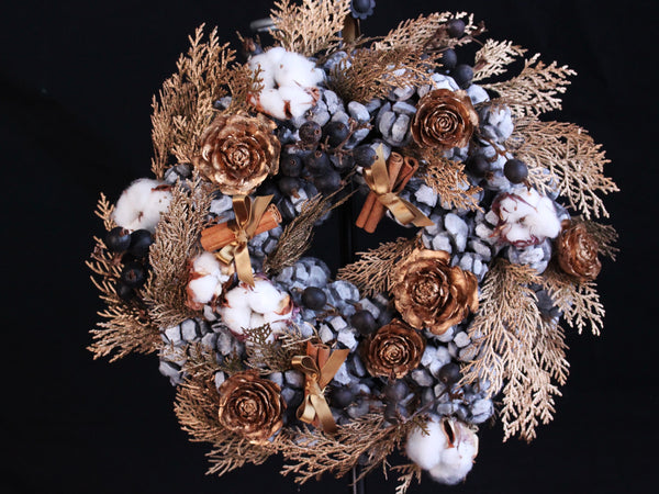 seasonal wreath workshop, modern christmas wreath in black, white and copper
