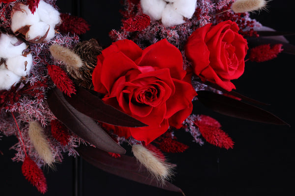 seasonal wreath workshop, modern christmas wreath in red