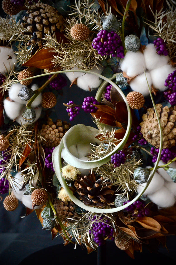 seasonal wreath workshop, modern christmas wreath with unusual combination of colours and textures