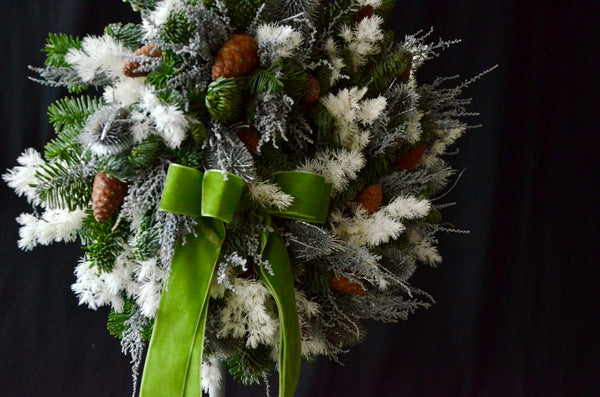 seasonal wreath workshop, scandinavian christmas wreath with white and silver foliage